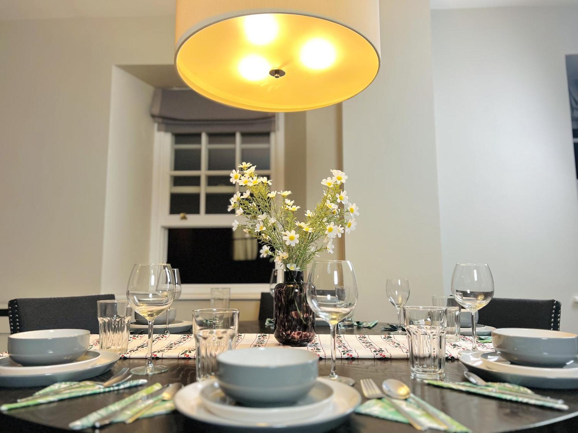 Lovely Spacious Apartment At Temple Bar Dublin Eksteriør bilde